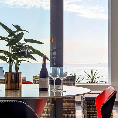 Beachfront With Terrace And Pool Malaga